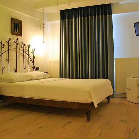 Amphora Hotell Foça Eksteriør bilde