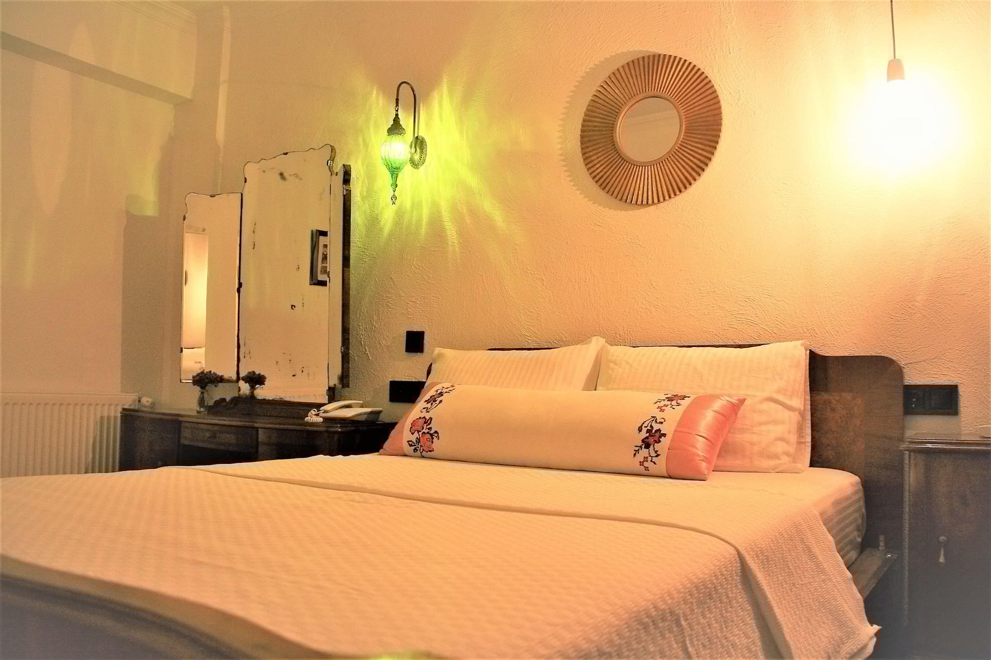 Amphora Hotell Foça Eksteriør bilde