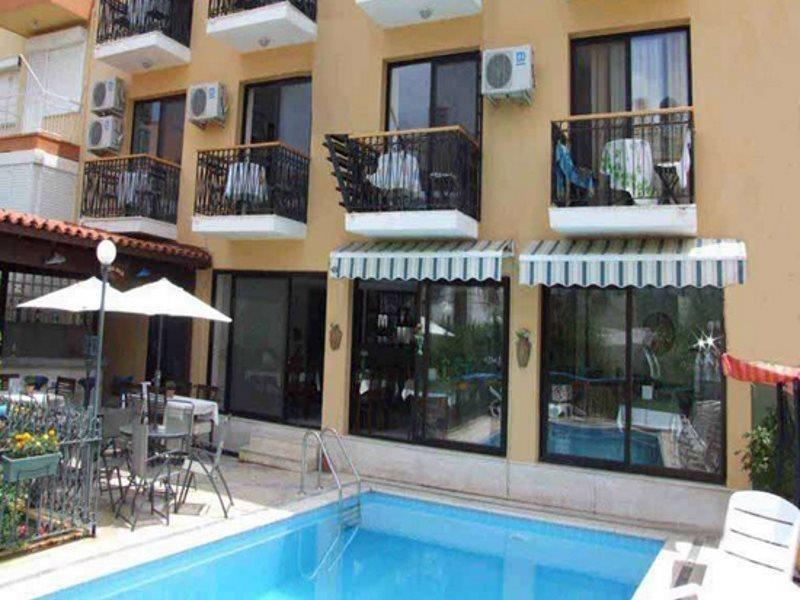 Amphora Hotell Foça Eksteriør bilde