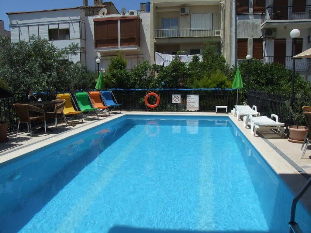 Amphora Hotell Foça Eksteriør bilde